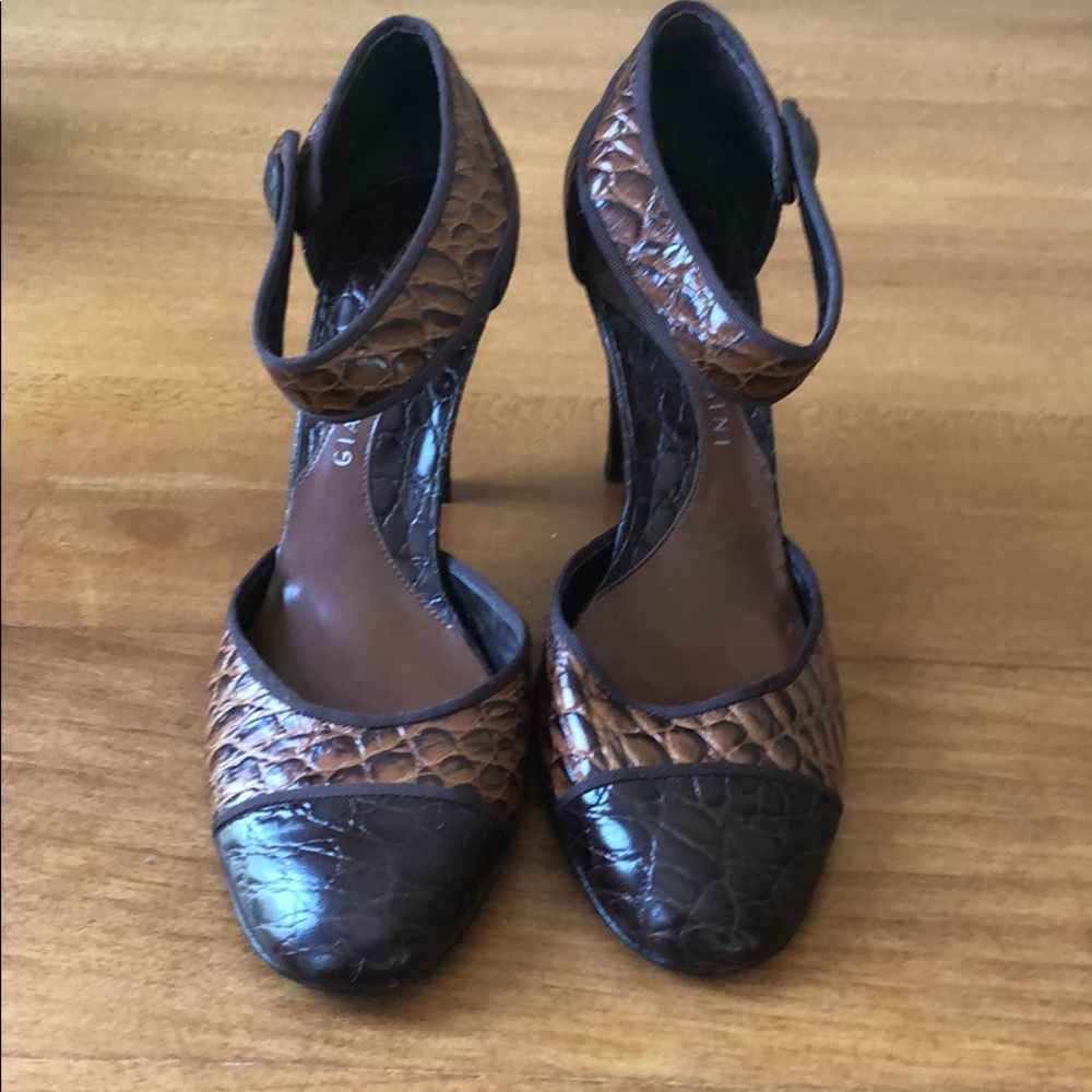 Gianni Bini Brown Brown Heels Size 9.5